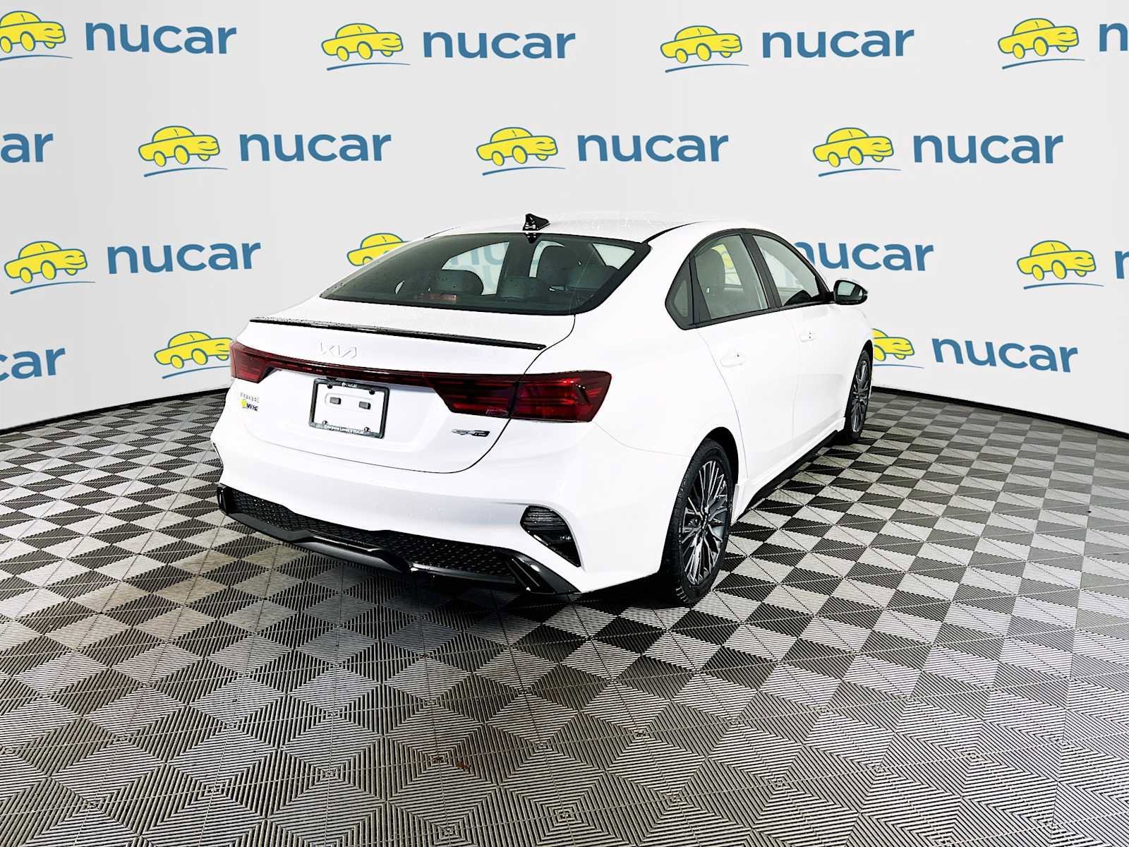 Used 2023 Kia Forte GT-Line FWD image 7