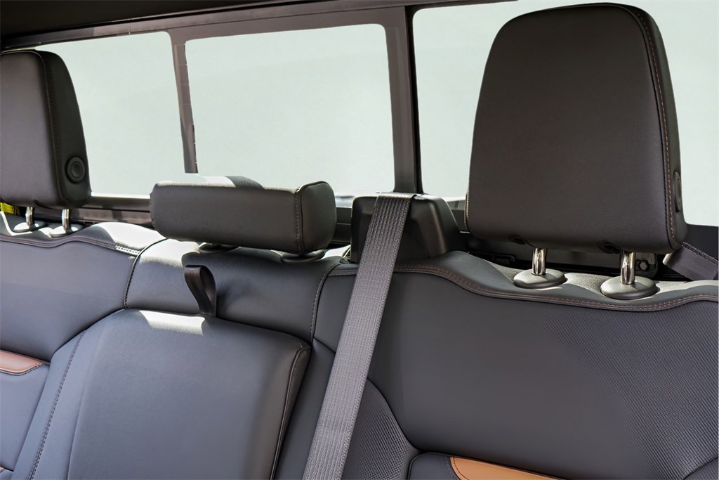 New 2026 GMC Sierra 2500 AT4 w/ AT4 Premium Plus Package image 21