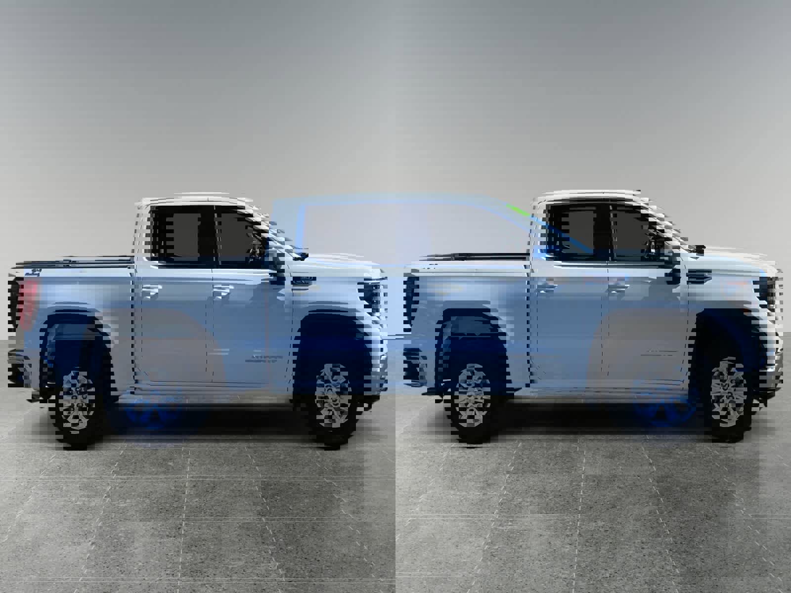 Used 2023 GMC Sierra 1500 SLE image 6