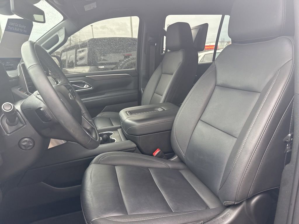 Used 2024 Chevrolet Tahoe Z71 w/ Luxury Package image 11