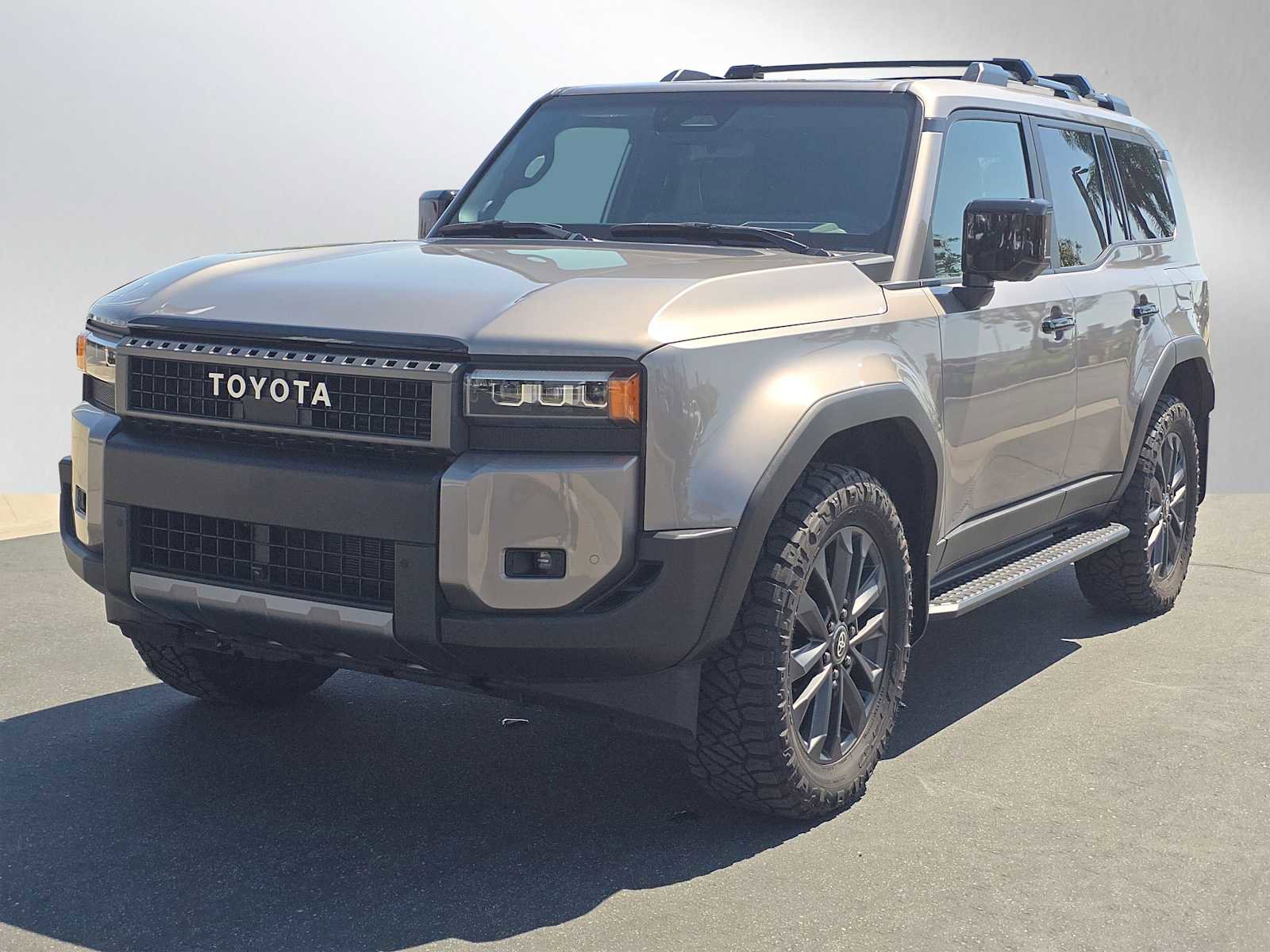 Used 2025 Toyota Land Cruiser w/ Premium Package image 7