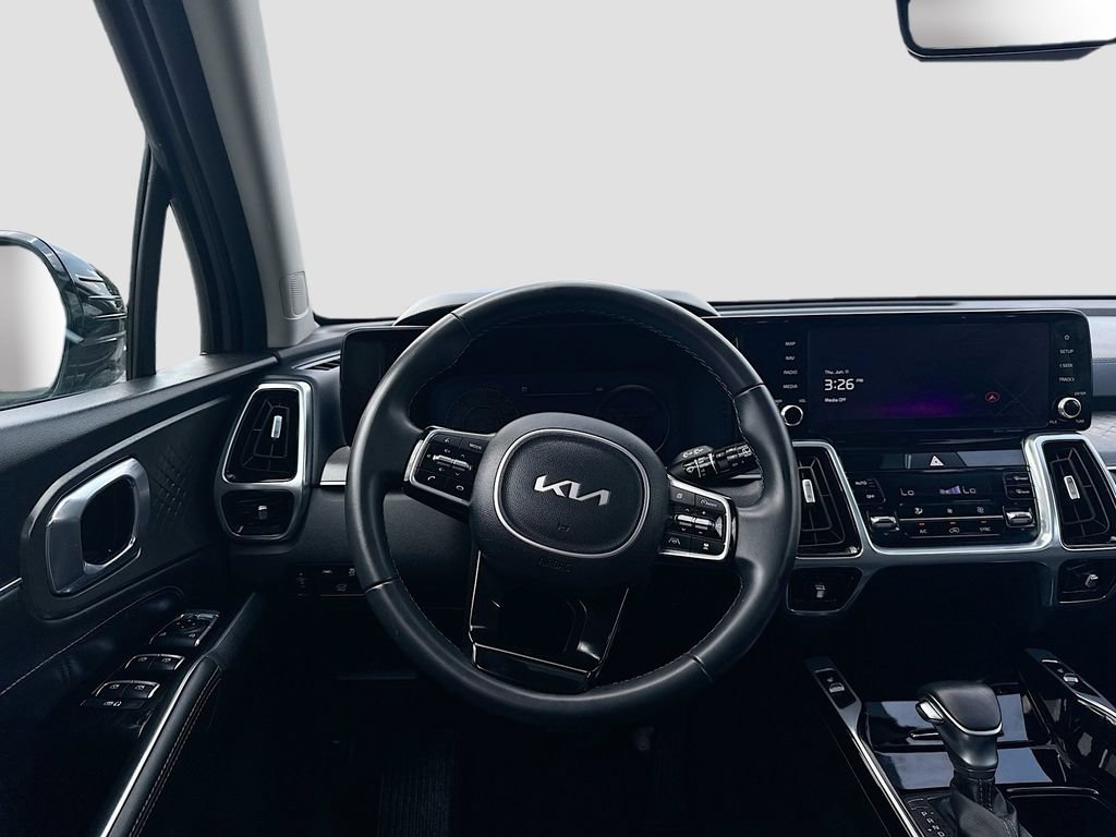 Certified 2023 Kia Sorento SX AWD/4WD image 26