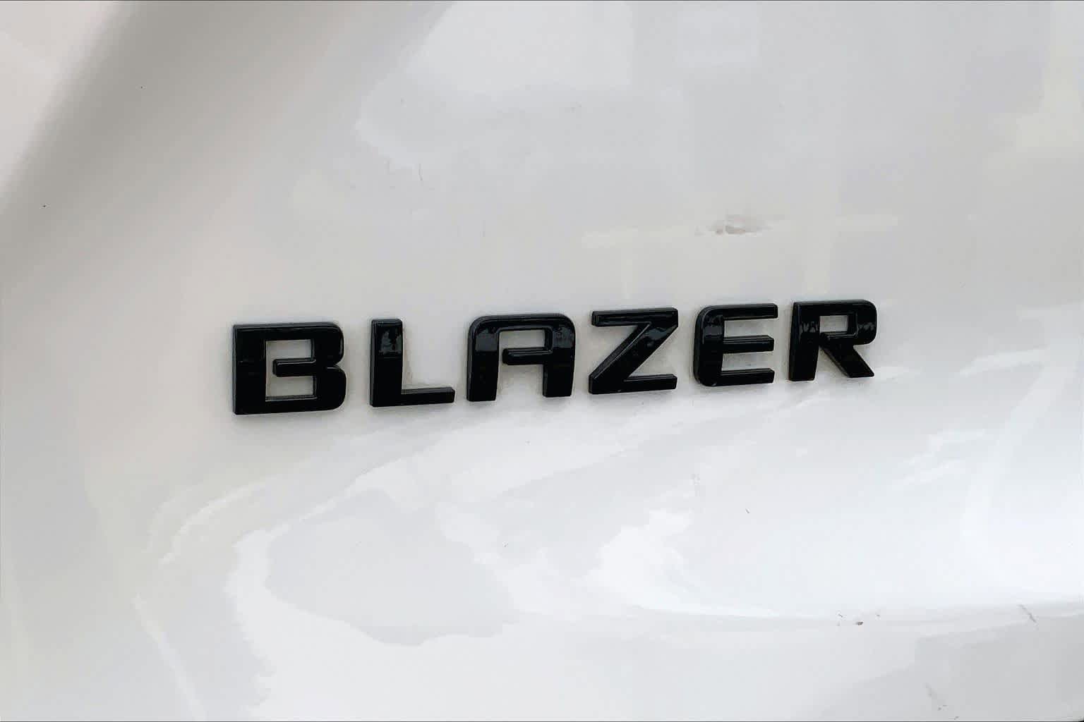 Used 2023 Chevrolet Blazer RS w/ Driver Confidence II Package FWD image 64