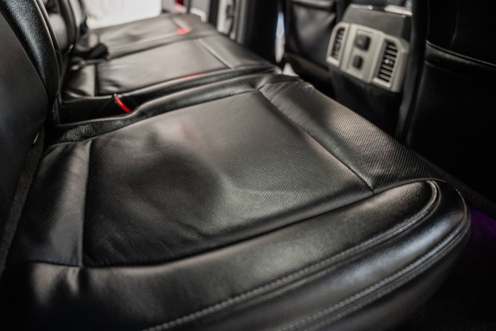 Used 2015 Ford F150 Lariat w/ Equipment Group 501A Mid image 40