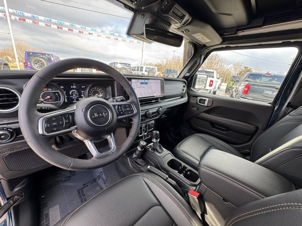Used 2025 Jeep Wrangler Sahara w/ Safety Group image 20