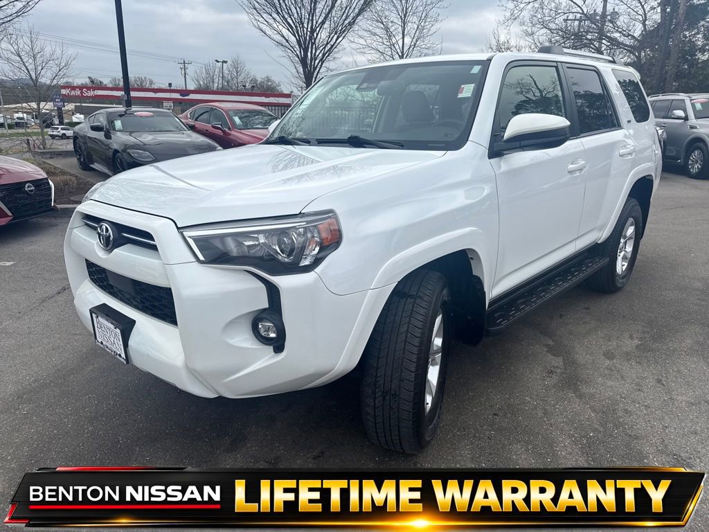 Used 2024 Toyota 4Runner SR5 image 4