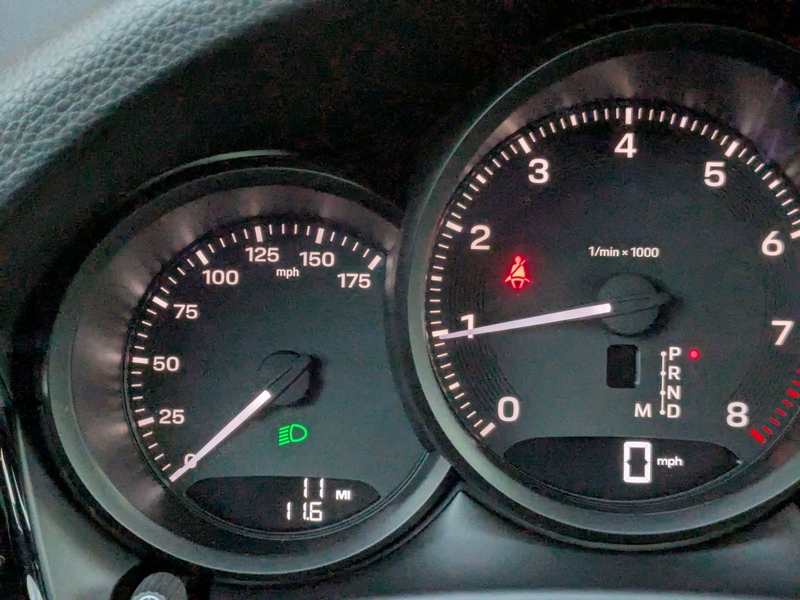 New 2026 Porsche Macan image 17