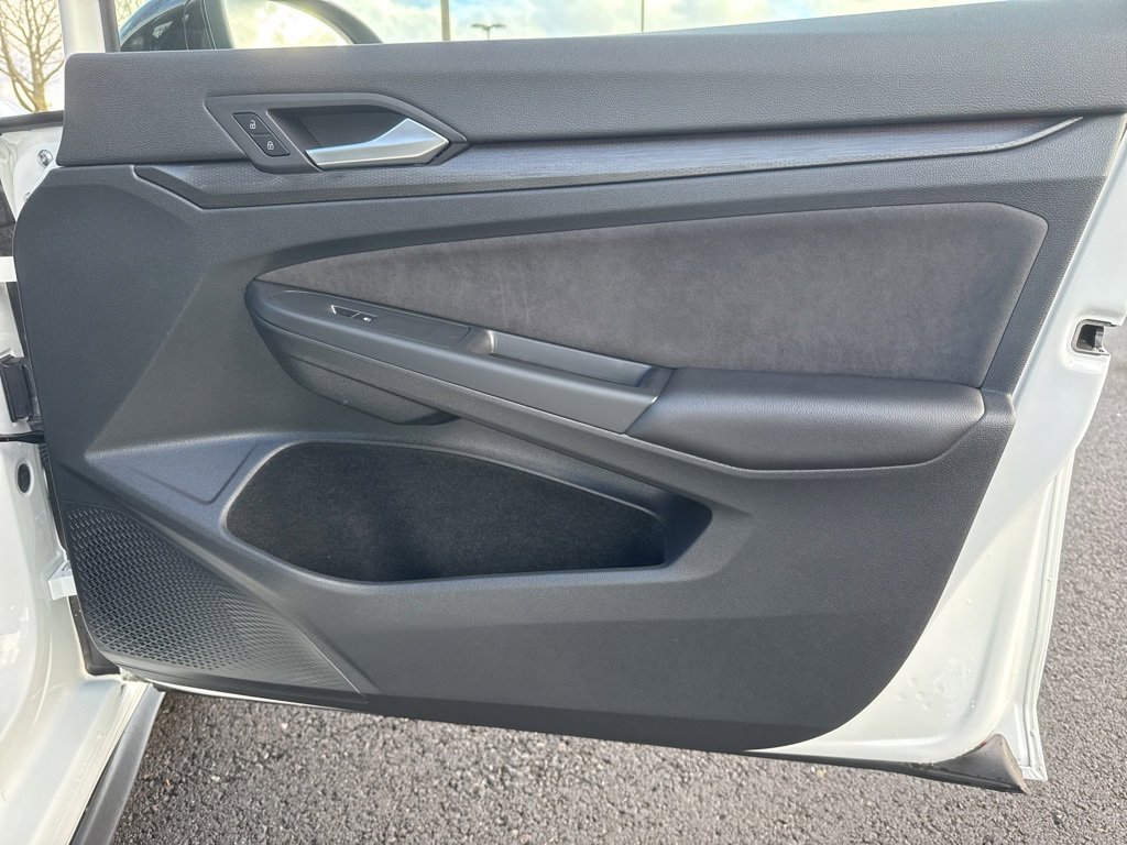 Used 2024 Volkswagen GTI SE image 26