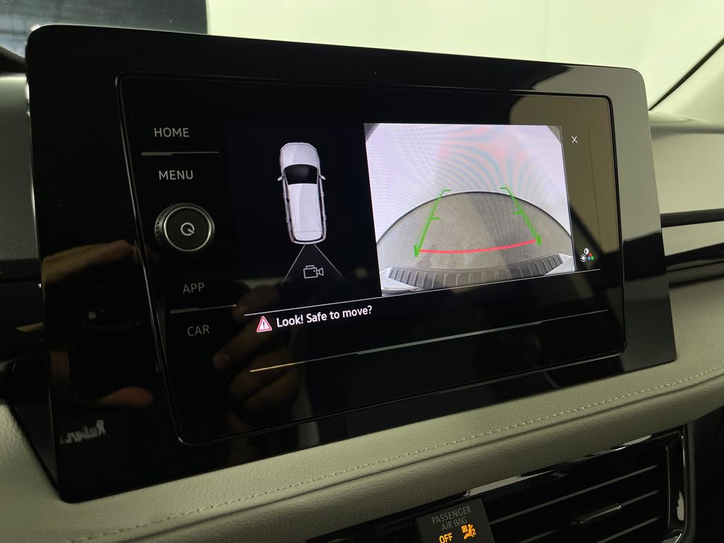 Used 2025 Volkswagen Taos S image 23