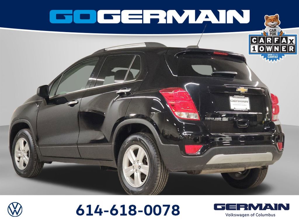 Used 2019 Chevrolet Trax LT w/ LT Convenience Package image 11