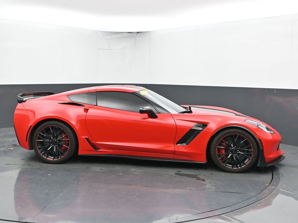Used 2017 Chevrolet Corvette Z06 w/ Z07 Performance Package image 12