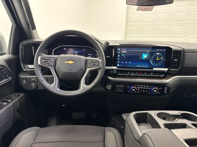 New 2026 Chevrolet Silverado 1500 LT AWD/4WD image 24