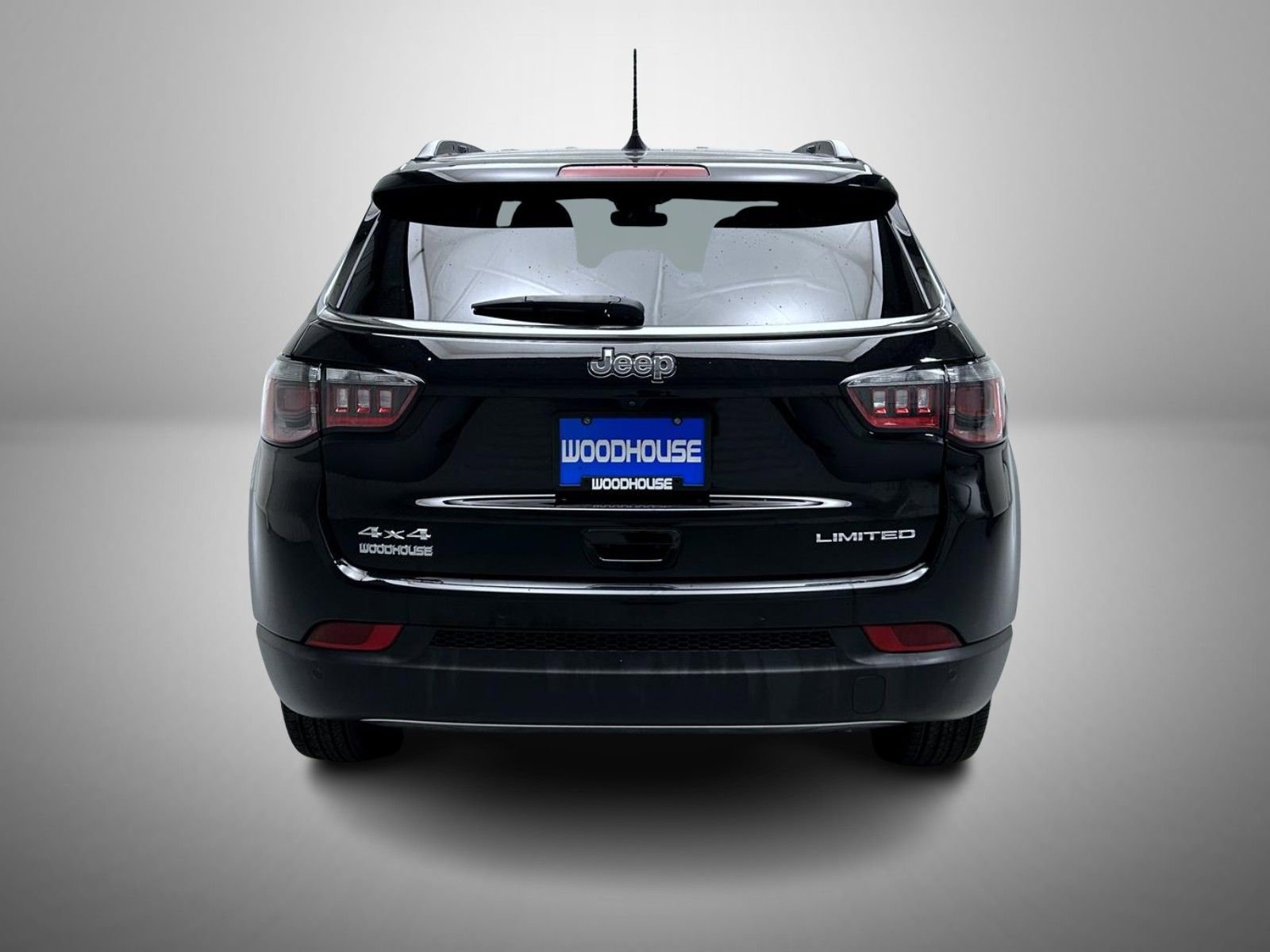 Used 2024 Jeep Compass Limited image 6