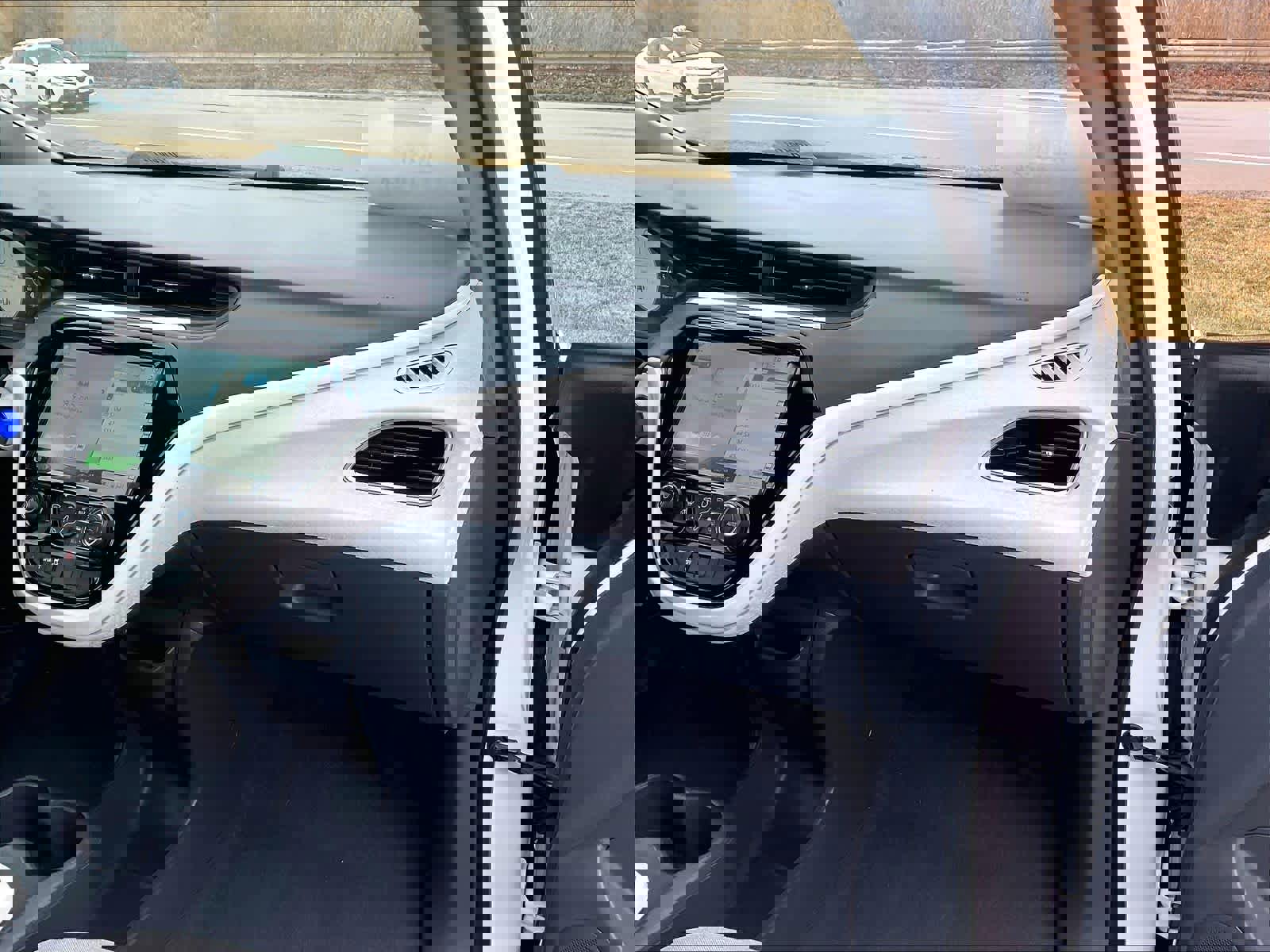 Used 2019 Chevrolet Bolt LT image 13