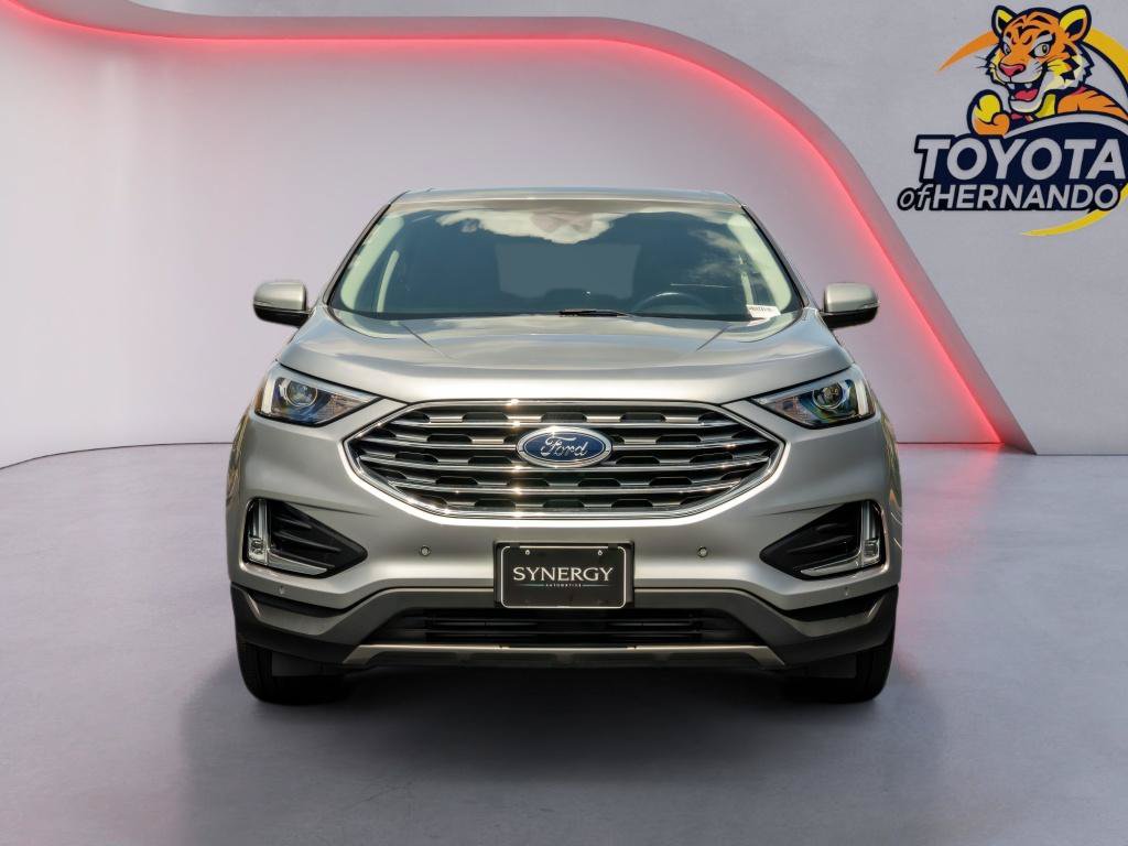 Used 2024 Ford Edge Titanium AWD/4WD image 2