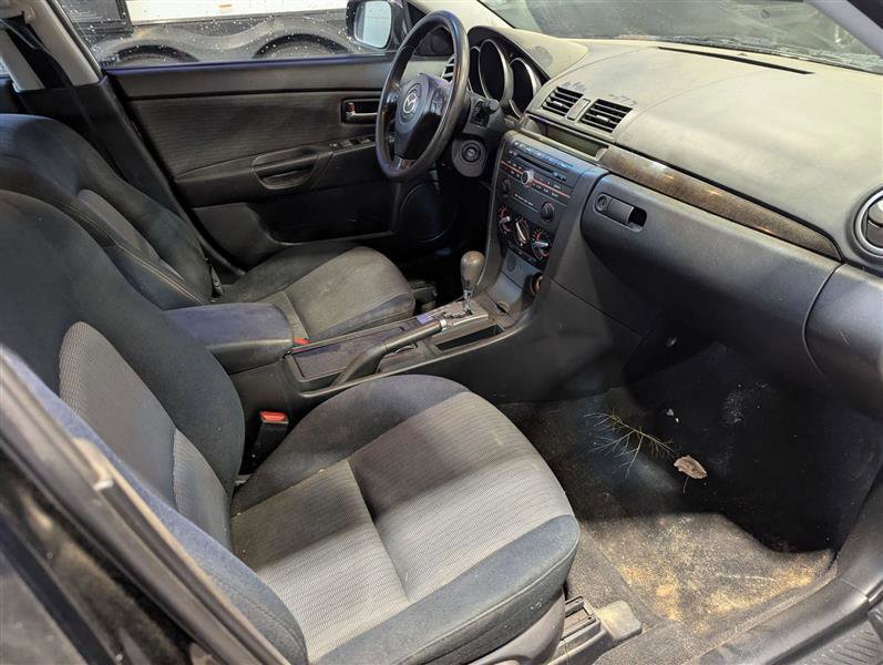 Used 2008 MAZDA MAZDA3 i Touring image 9