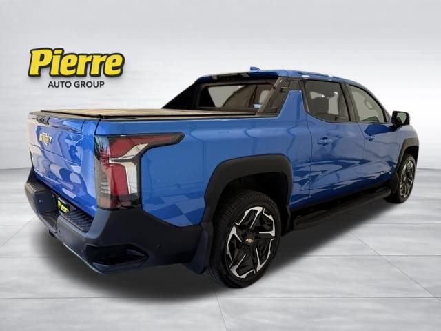 Used 2026 Chevrolet Silverado EV LT AWD/4WD image 7