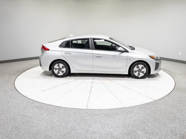 Used 2018 Hyundai Ioniq Blue FWD image 4