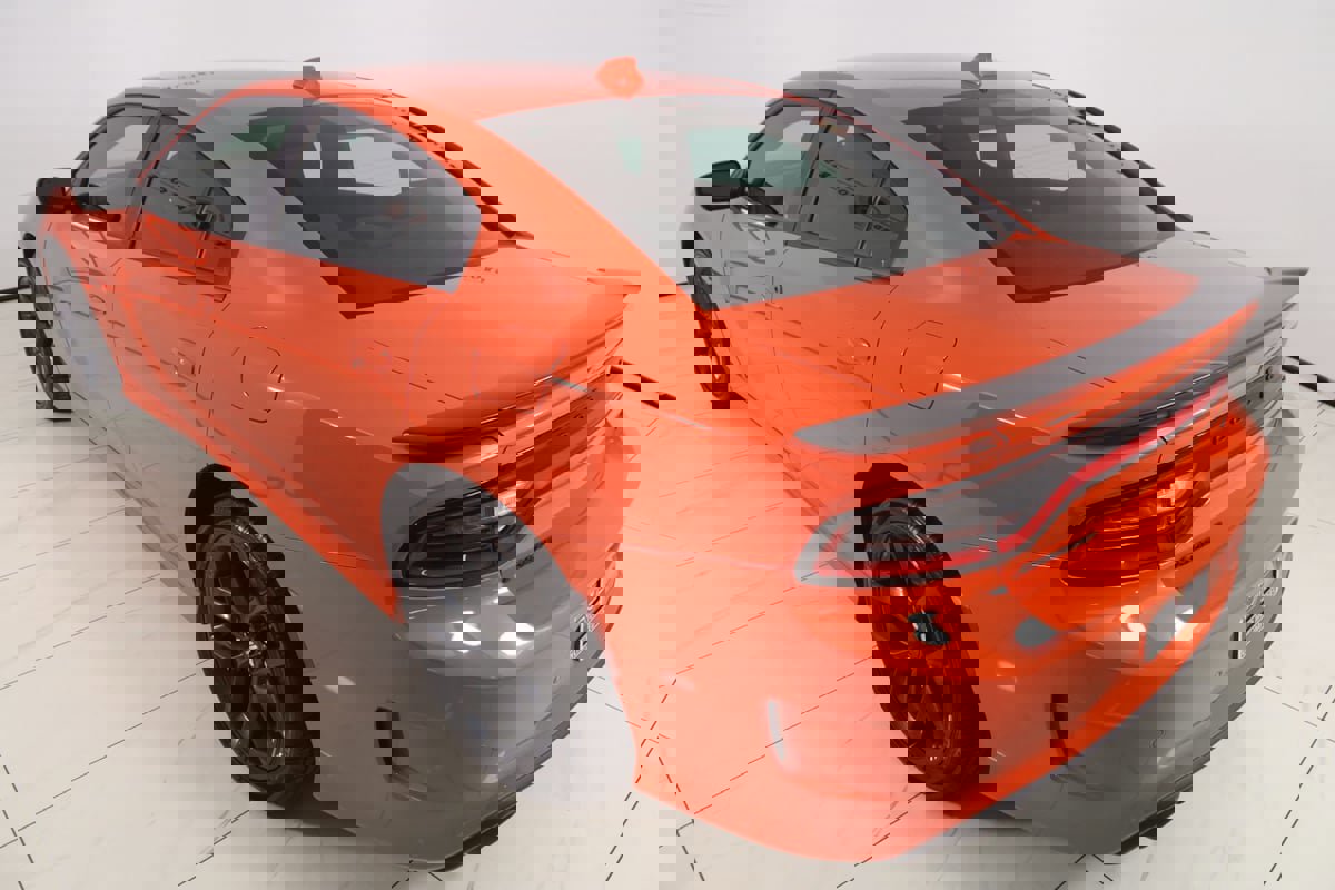 Used 2022 Dodge Charger R/T w/ Harman/Kardon Audio Group image 27