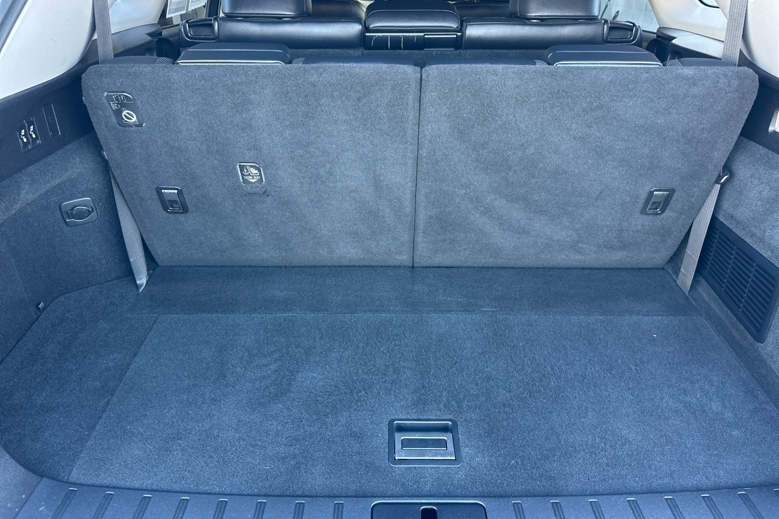 Used 2019 Lexus RX 350L FWD w/ Accessory Package image 14