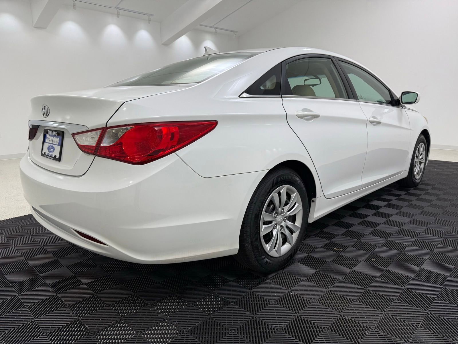 Used 2013 Hyundai Sonata GLS FWD image 8