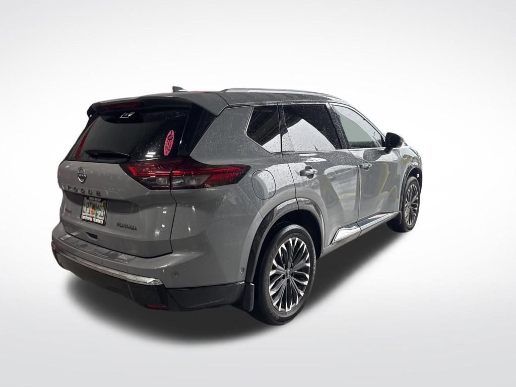 Certified 2024 Nissan Rogue Platinum w/ Platinum Premium Package image 5