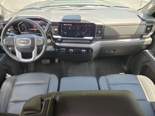 Used 2026 GMC Sierra 1500 SLT AWD/4WD image 8