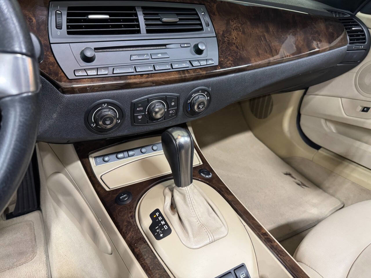 Used 2007 BMW Z4 3.0si image 12