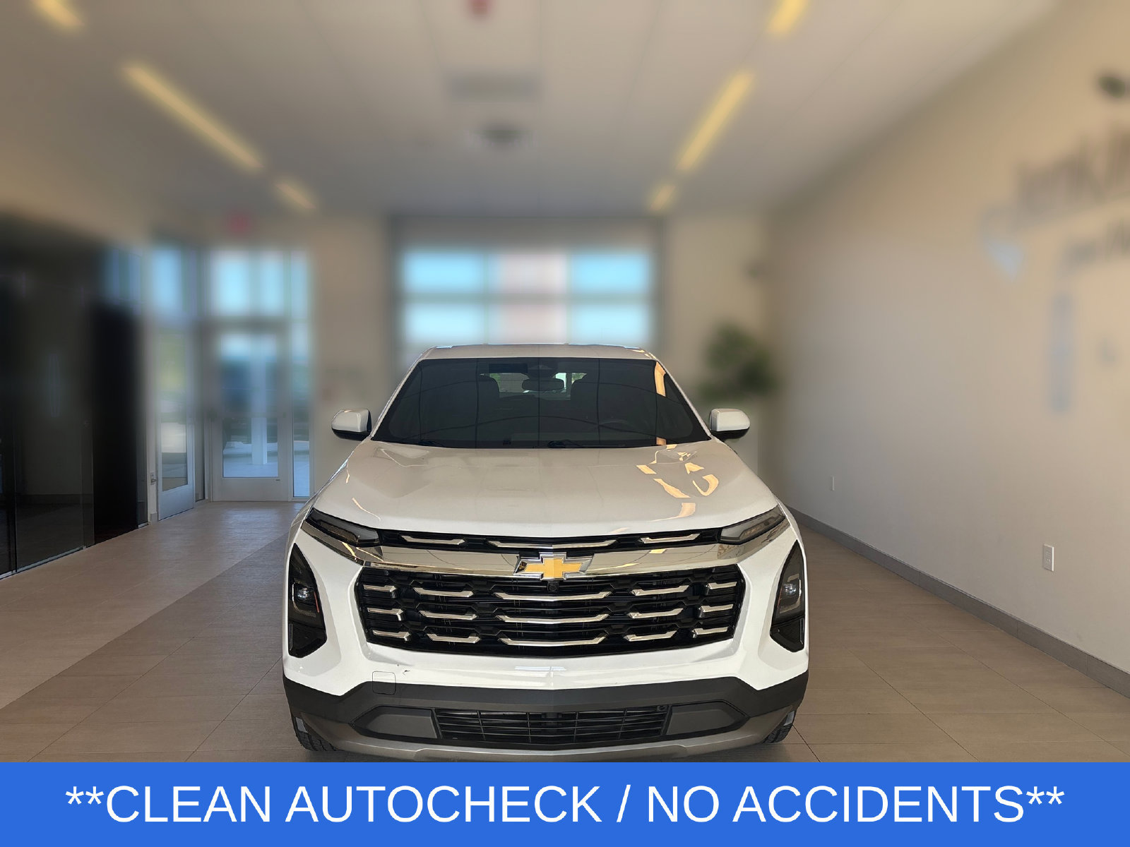 Used 2025 Chevrolet Equinox LT FWD image 6