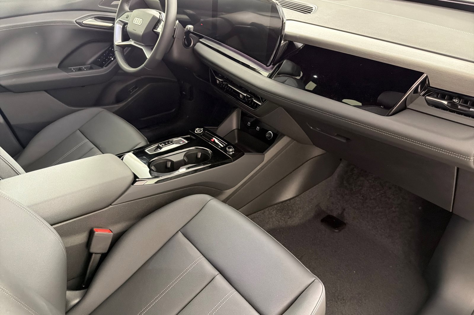 New 2027 Audi Q6 e-tron Premium Plus AWD/4WD image 15