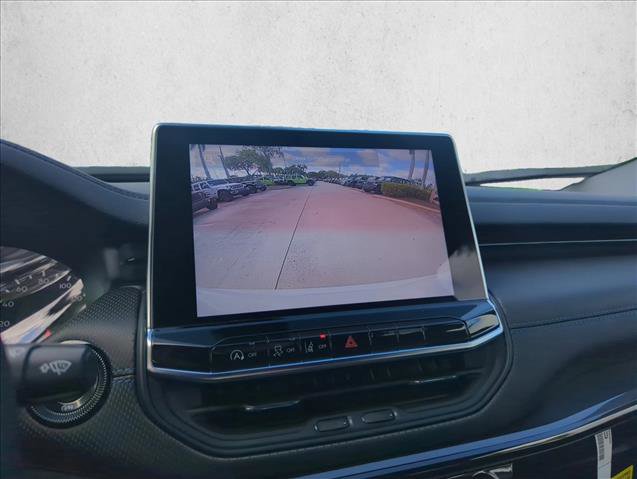 New 2026 Jeep Compass Latitude image 10