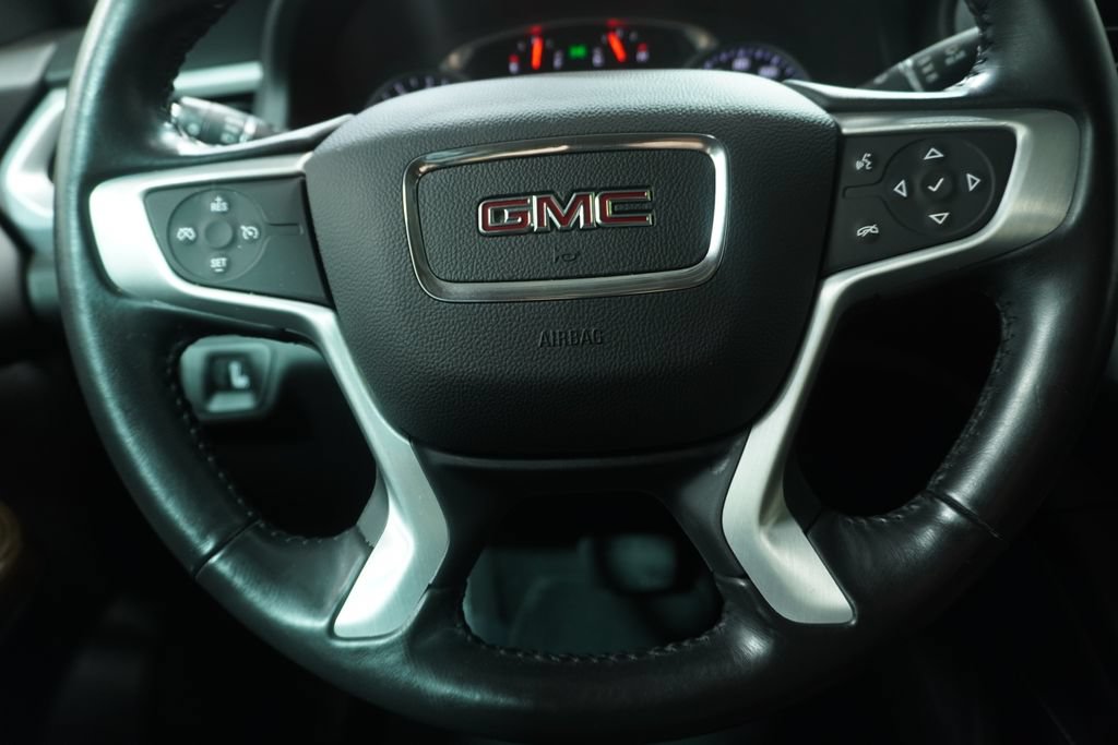 Used 2020 GMC Acadia SLE w/ Driver Convenience Package FWD image 20
