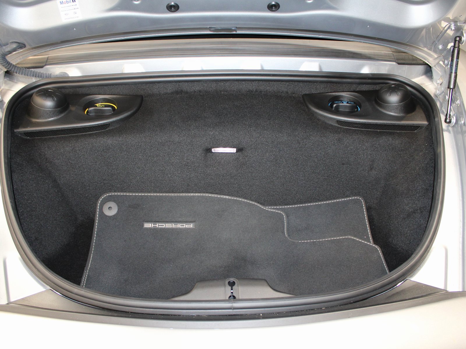 Used 2024 Porsche 718 Boxster image 18