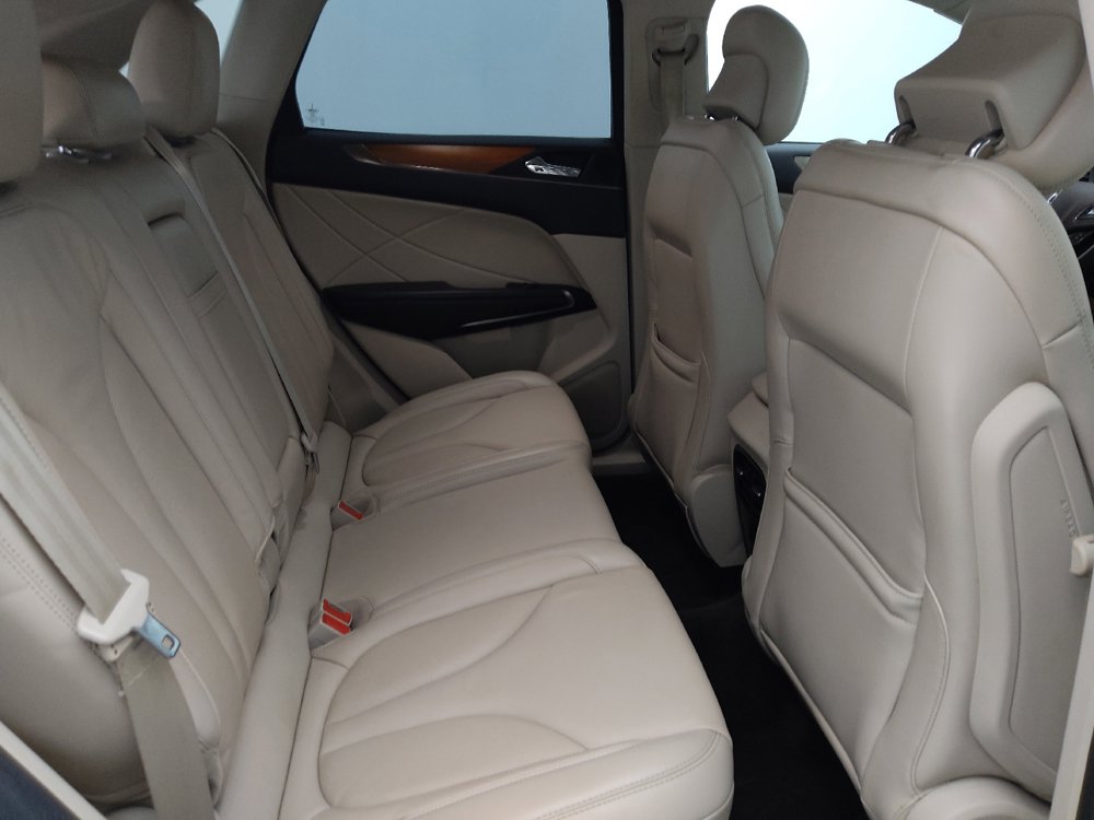 Used 2018 Lincoln MKC Select w/ Select Plus Package FWD image 19
