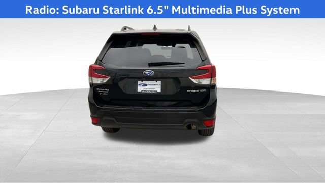 Used 2022 Subaru Forester Premium image 3