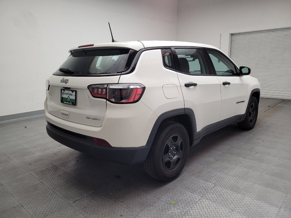 Used 2021 Jeep Compass Sport image 9