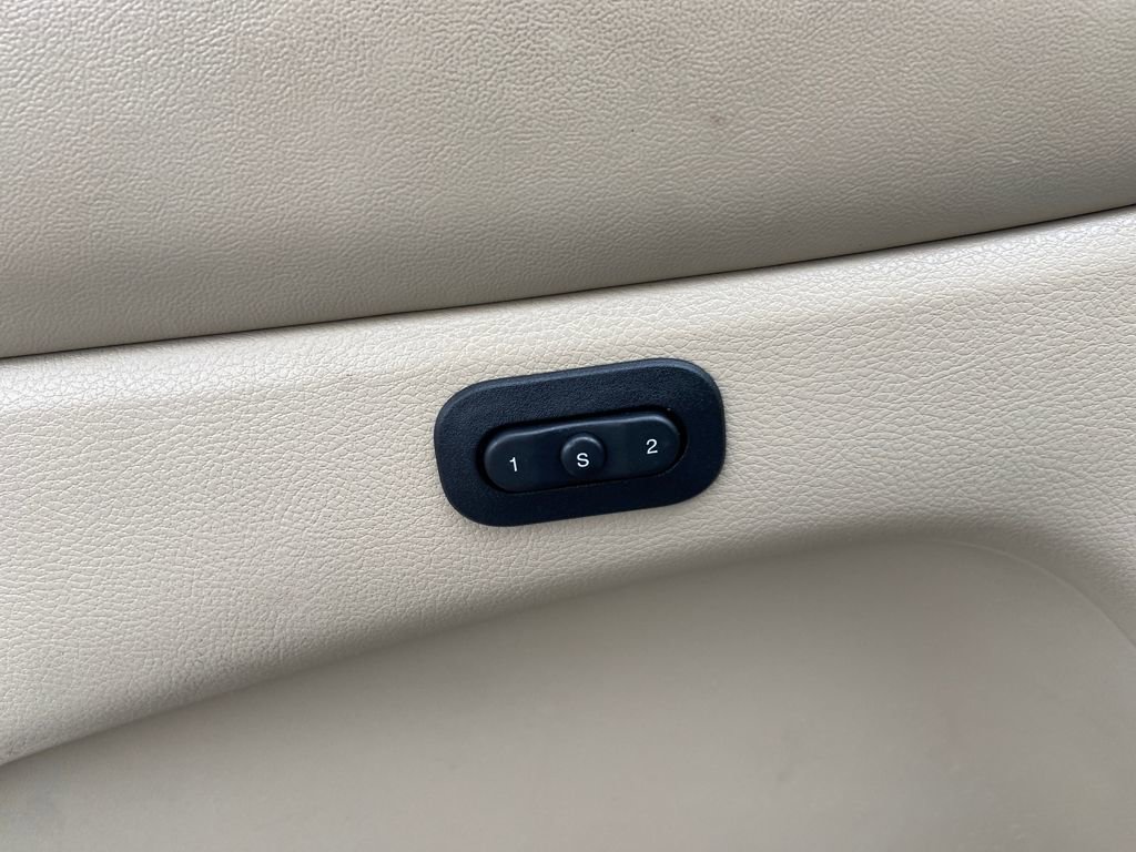 Used 2017 Jeep Grand Cherokee Limited w/ Trailer Tow Group IV image 14