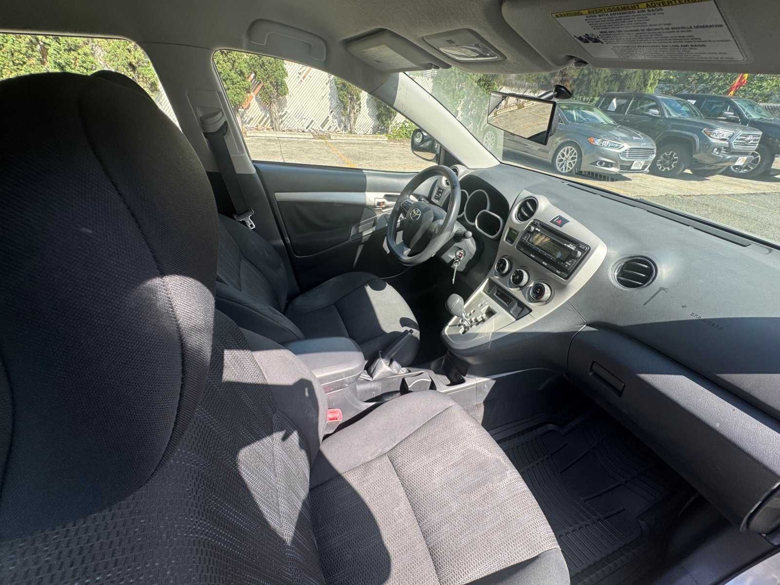 Used 2013 Toyota Matrix L FWD image 24