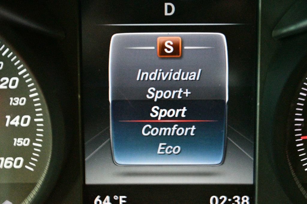 Used 2015 Mercedes-Benz C 300 Sedan image 54