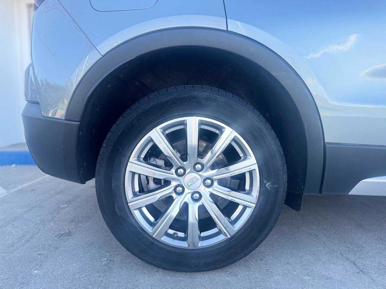 Used 2023 Cadillac XT4 Premium Luxury image 22