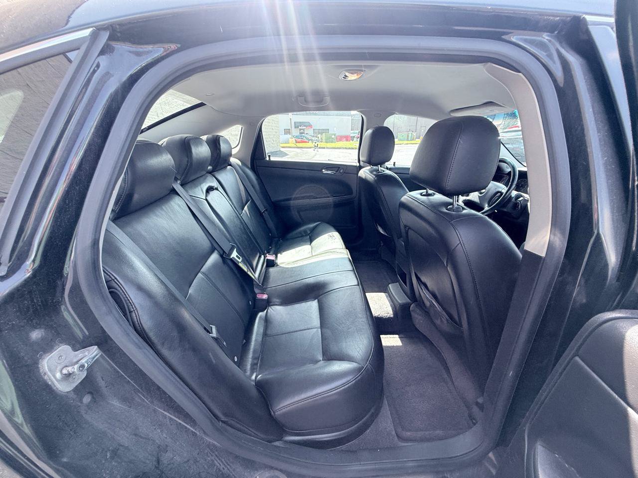 Used 2007 Chevrolet Impala LT FWD image 12
