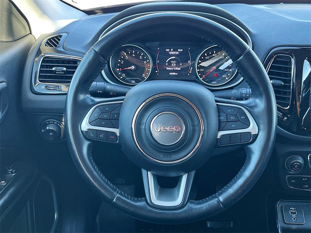 Used 2020 Jeep Compass Latitude image 11