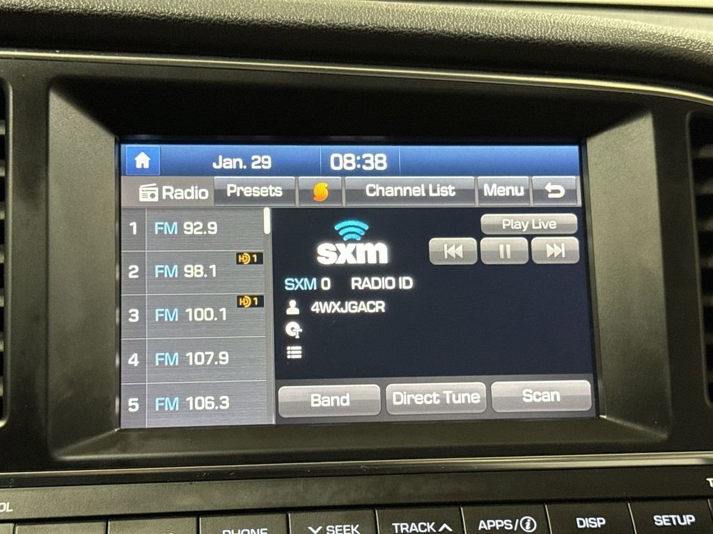 Used 2018 Hyundai Elantra Value Edition w/ Winter Weather Package image 14