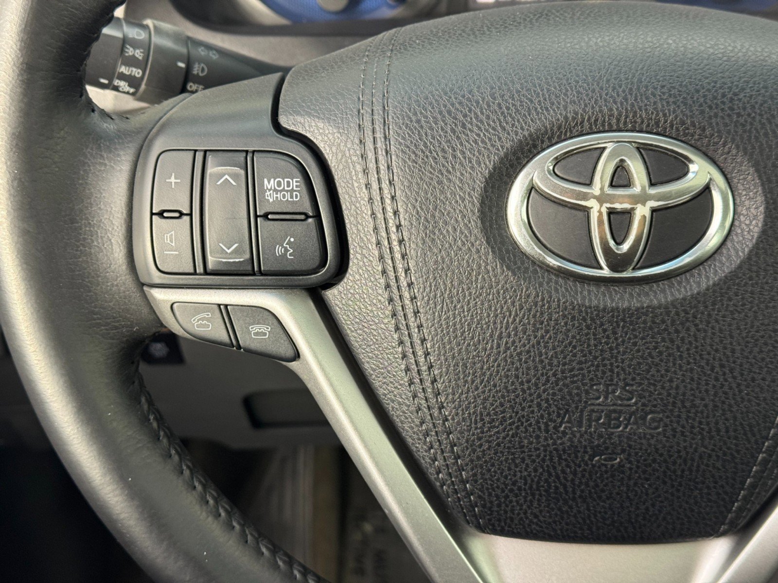 Used 2016 Toyota Sienna XLE FWD image 20