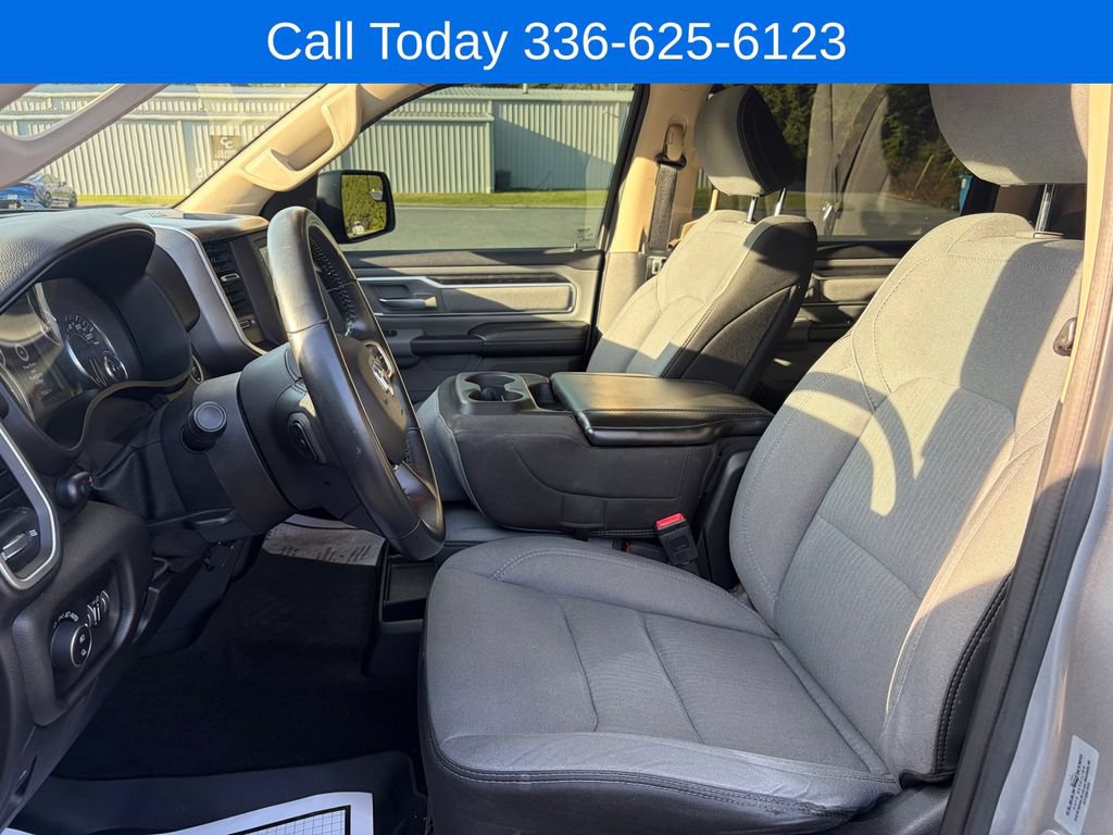 Used 2019 RAM 1500 Big Horn AWD/4WD image 18