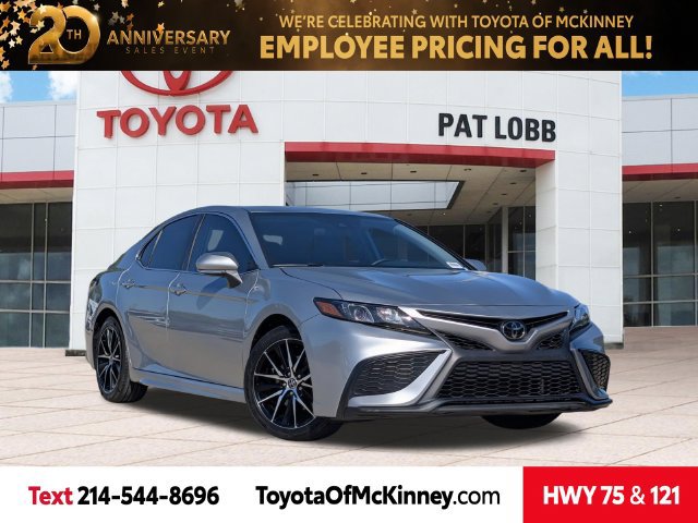 Used 2024 Toyota Camry SE