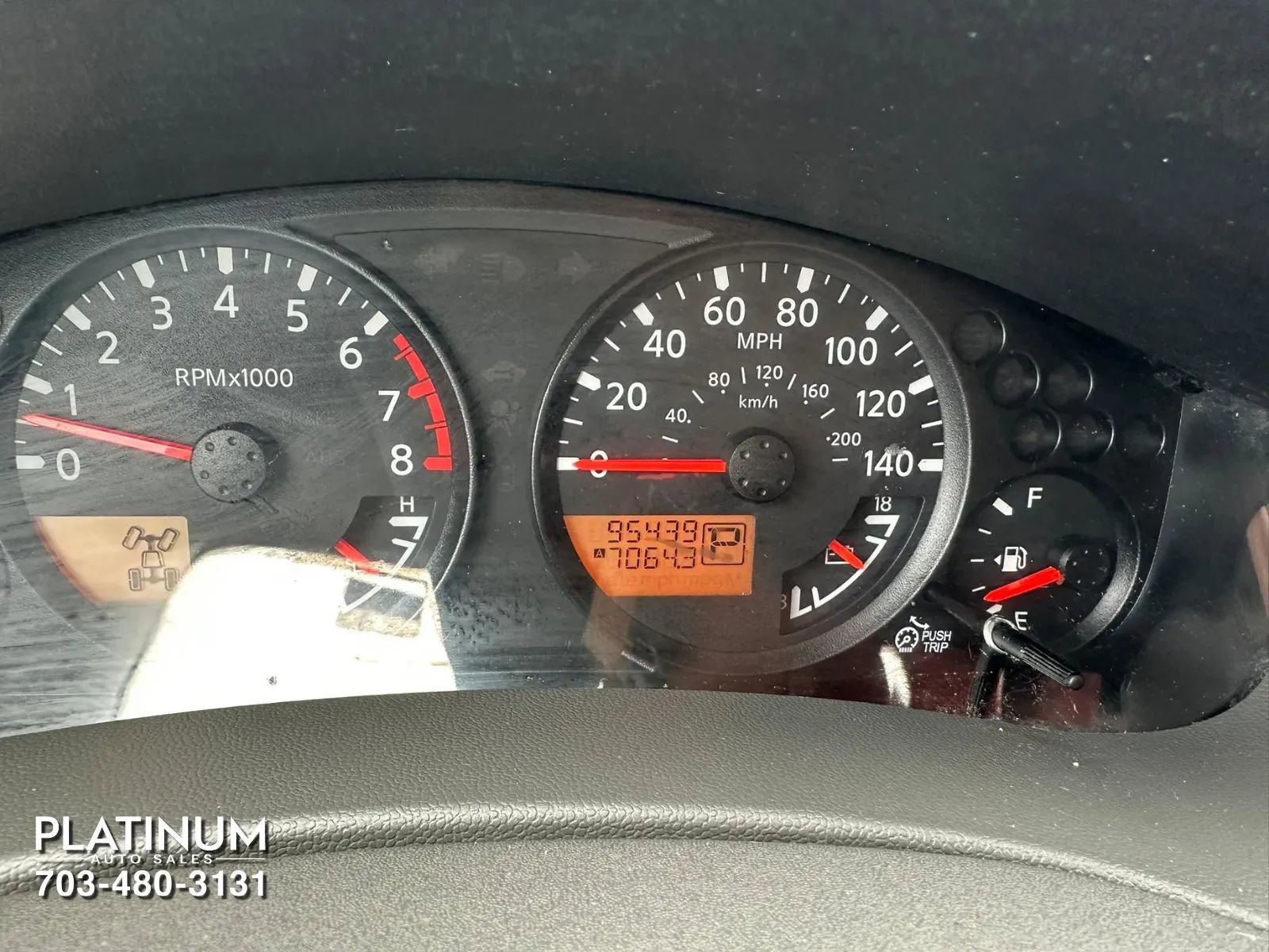 Used 2019 Nissan Frontier SV image 9