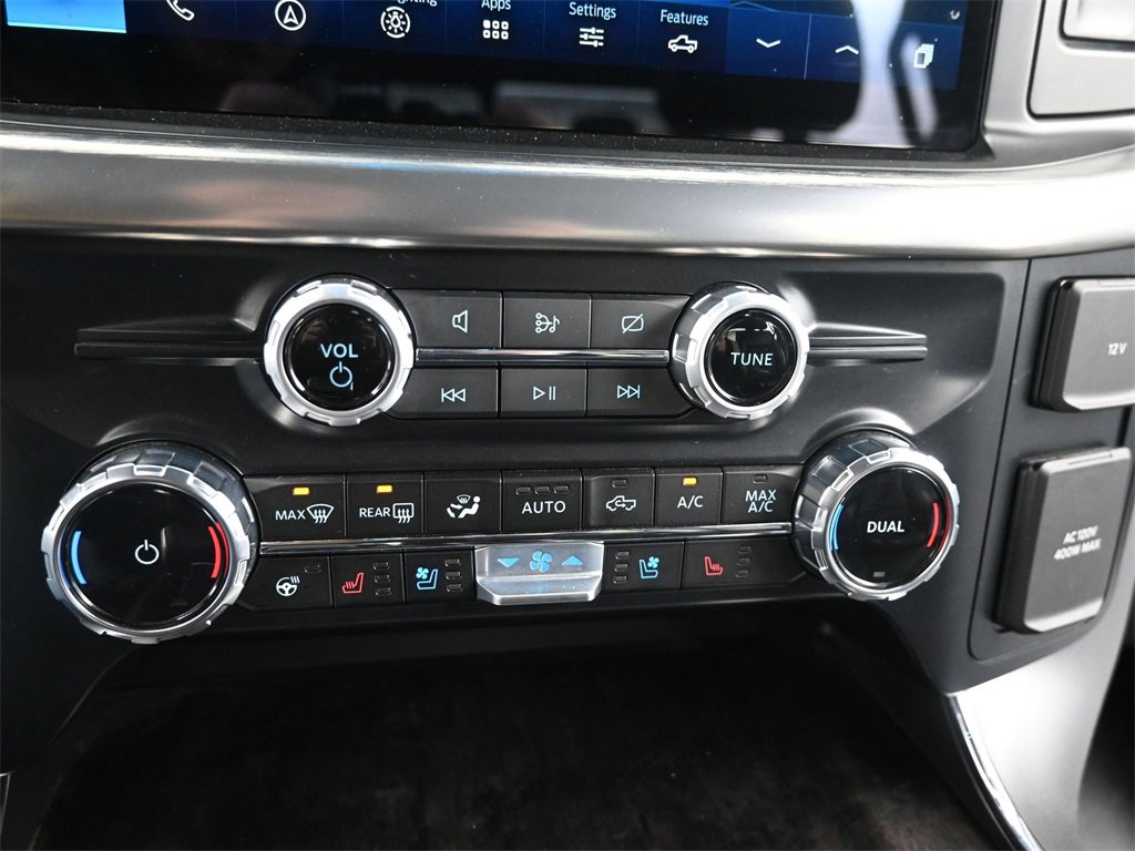 Used 2023 Ford F150 Lariat w/ Max Trailer Tow Package image 28