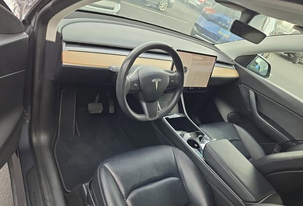 Used 2020 Tesla Model Y Long Range AWD/4WD image 6