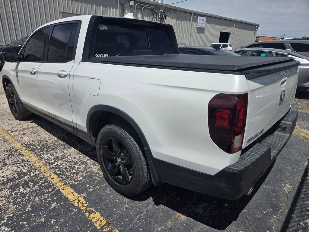 Used 2022 Honda Ridgeline Black Edition image 3